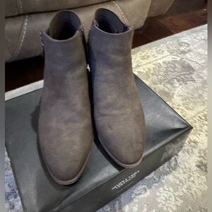 Simply Vera Vera Wang Dark Brown Boots